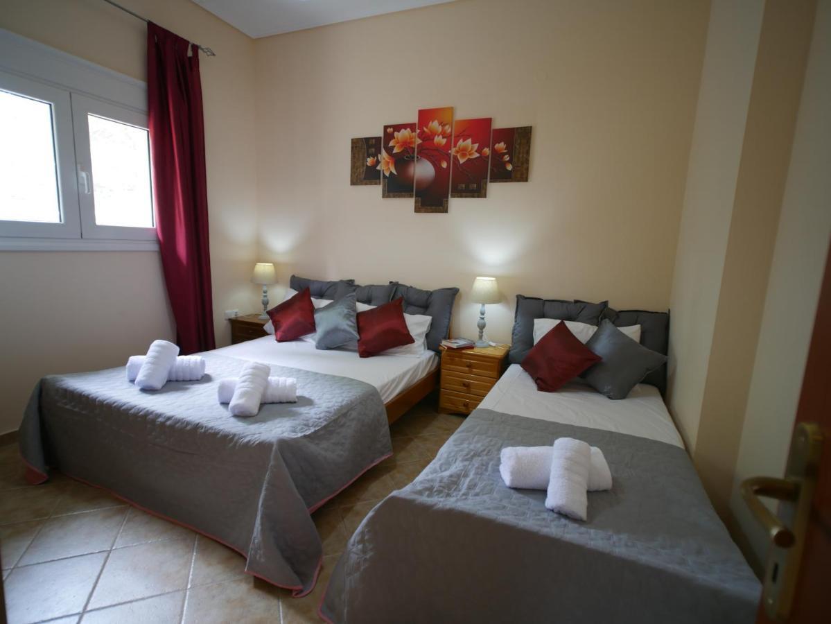 Villa Verde 200 Meters From The Beach Nea Iraklitsa Exteriör bild