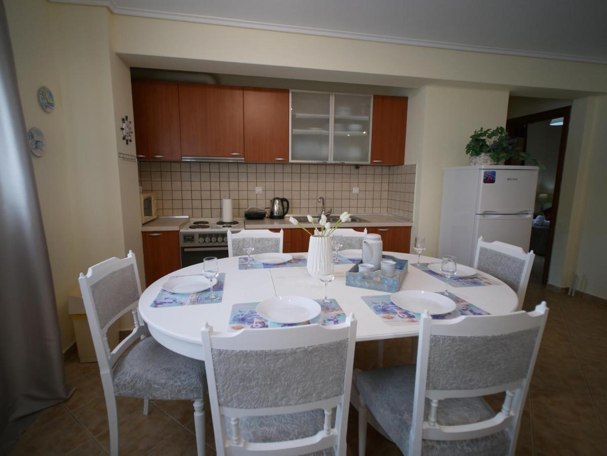 Villa Verde 200 Meters From The Beach Nea Iraklitsa Exteriör bild